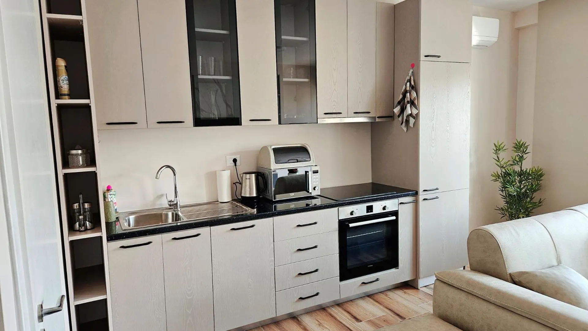 Harmony Apartment Golem 0*, Golem (Tirana)